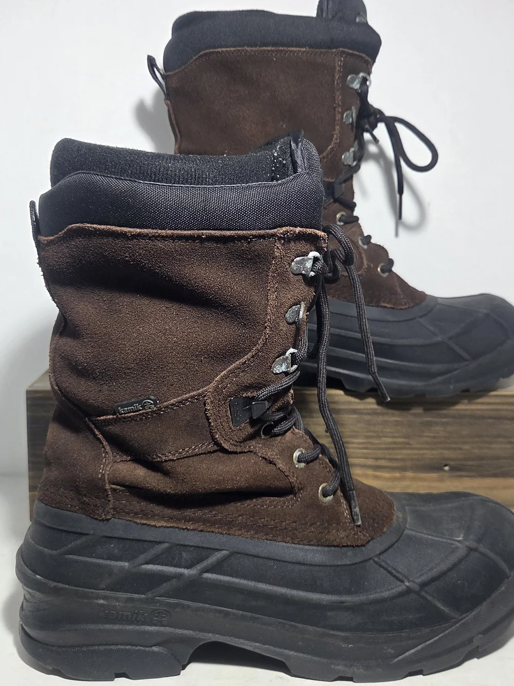 Kamik Nationwide Waterproof Winter Thinsulate Boots Men's Size 10 (US)